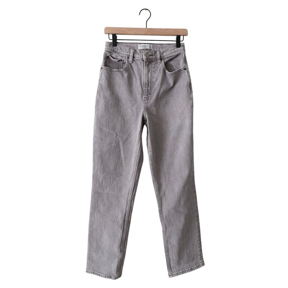 Abercrombie & Fitch Curve Love 90s Straight Ultra High Rise Jean Gray Size 27R - Picture 3 of 8